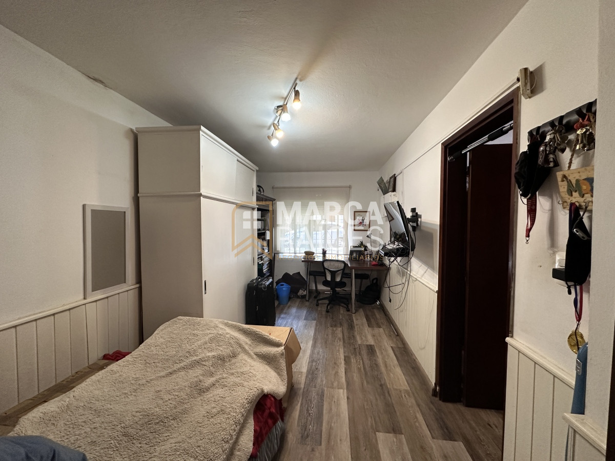 Casa ID.1073 - Venta Casa 4 Dormitorios 3 Baños Patio con Parrillero Parque Batlle Montevideo