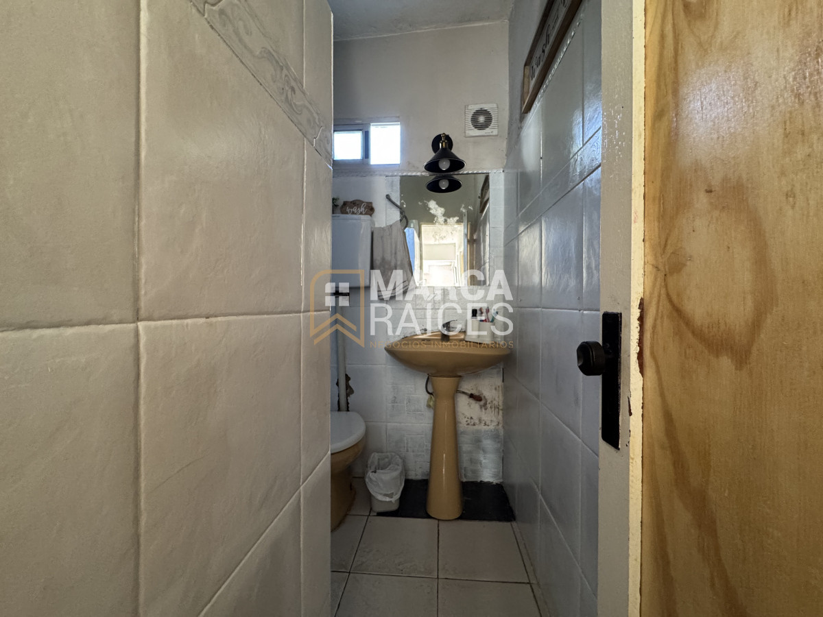 Casa ID.1562 - Venta Casa 3 Dormitorios en Terreno de 580 m2 Flor de Maroñas Montevideo