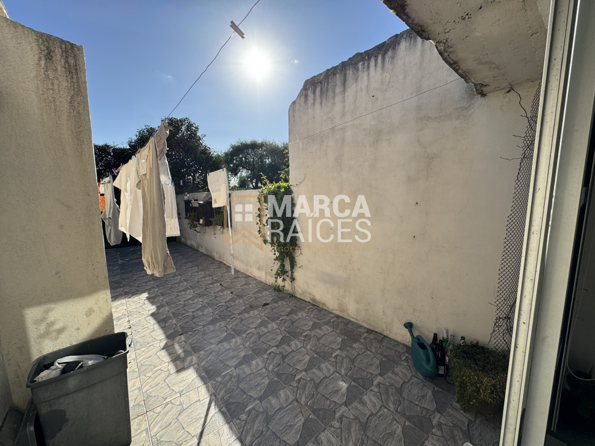 Casa ID.1562 - Venta Casa 3 Dormitorios en Terreno de 580 m2 Flor de Maroñas Montevideo