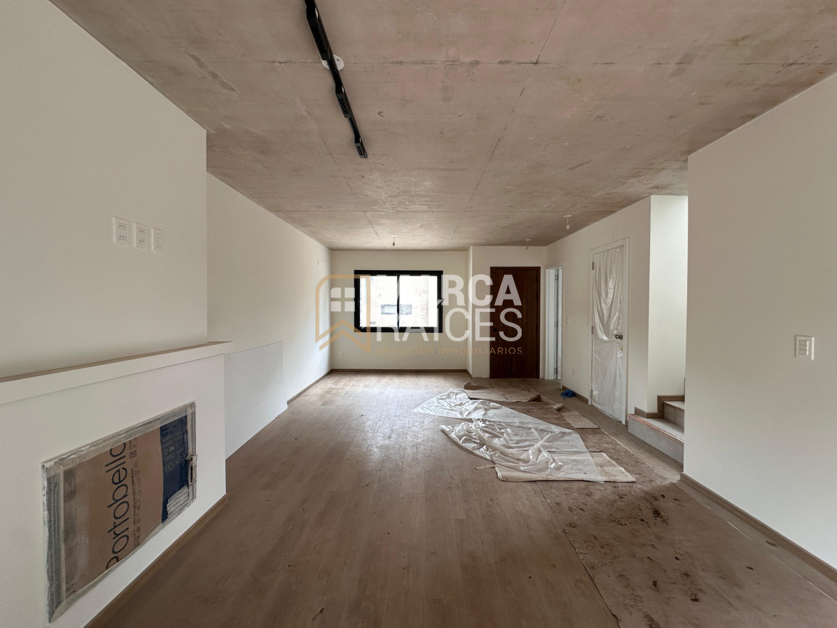 Casa ID.1331 - Venta casa de 3 dormitorios 2 baños parrillero y cochera en complejo privado a estrenar Prado Montevideo