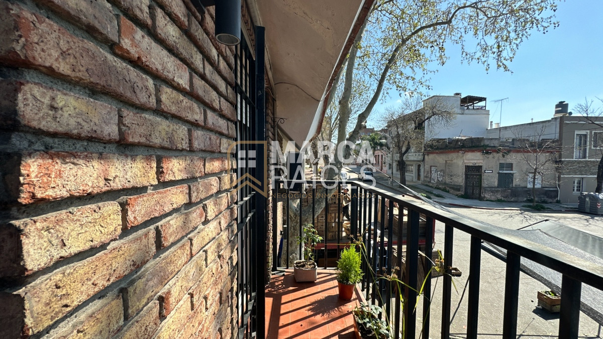 Casa ID.1073 - Venta Casa 4 Dormitorios 3 Baños Patio con Parrillero Parque Batlle Montevideo
