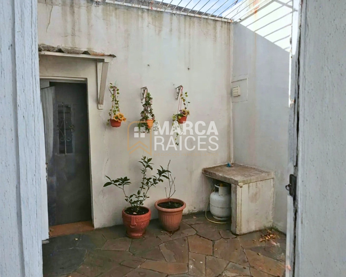 Casa ID.1726 - Venta Casa 4 Dormitorios 2 Baños Garage Patio Beldevere Montevideo