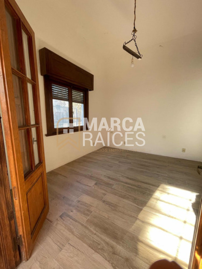 Casa ID.1641 - Alquiler Casa 3 dormitorios con parrillero y estufa a leña cochera Prado Montevideo