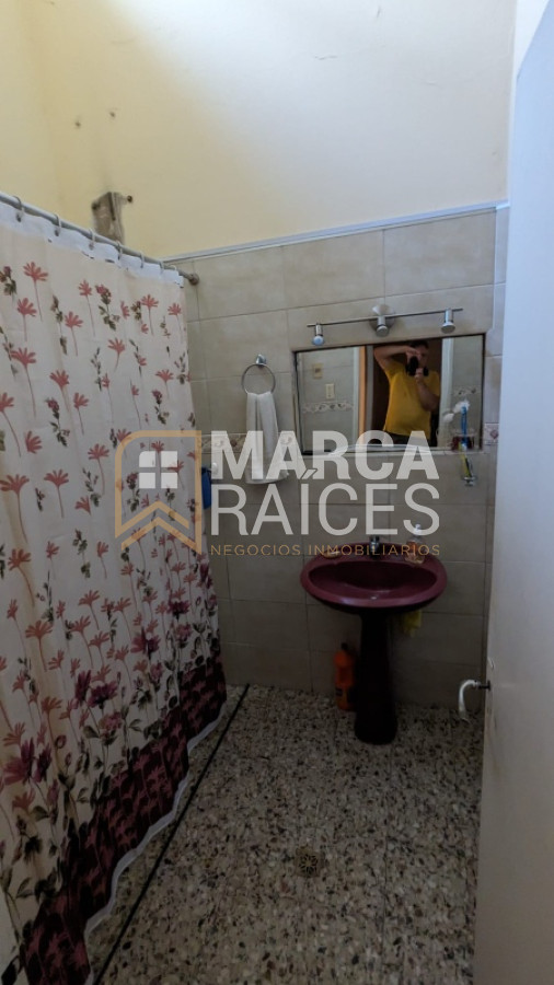 Casa ID.928 - Venta 2 Casas Un Mismo Padron Colon Montevideo