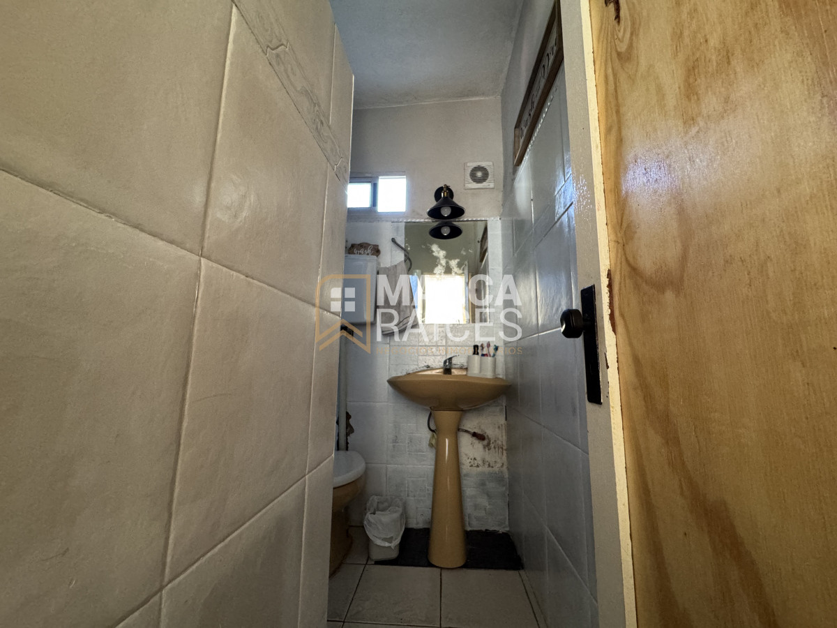 Casa ID.1562 - Venta Casa 3 Dormitorios en Terreno de 580 m2 Flor de Maroñas Montevideo