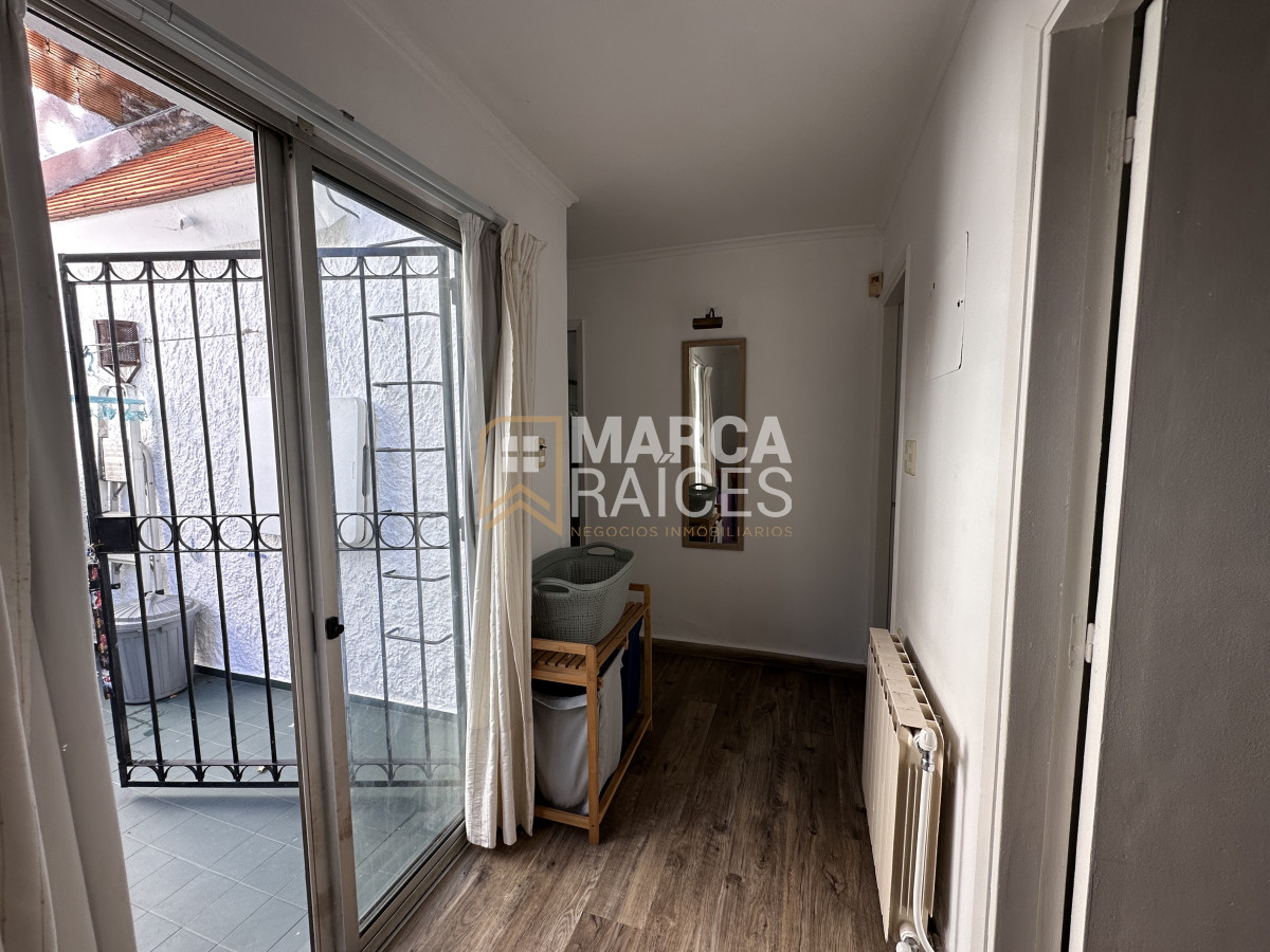 Casa ID.1073 - Venta Casa 4 Dormitorios 3 Baños Patio con Parrillero Parque Batlle Montevideo
