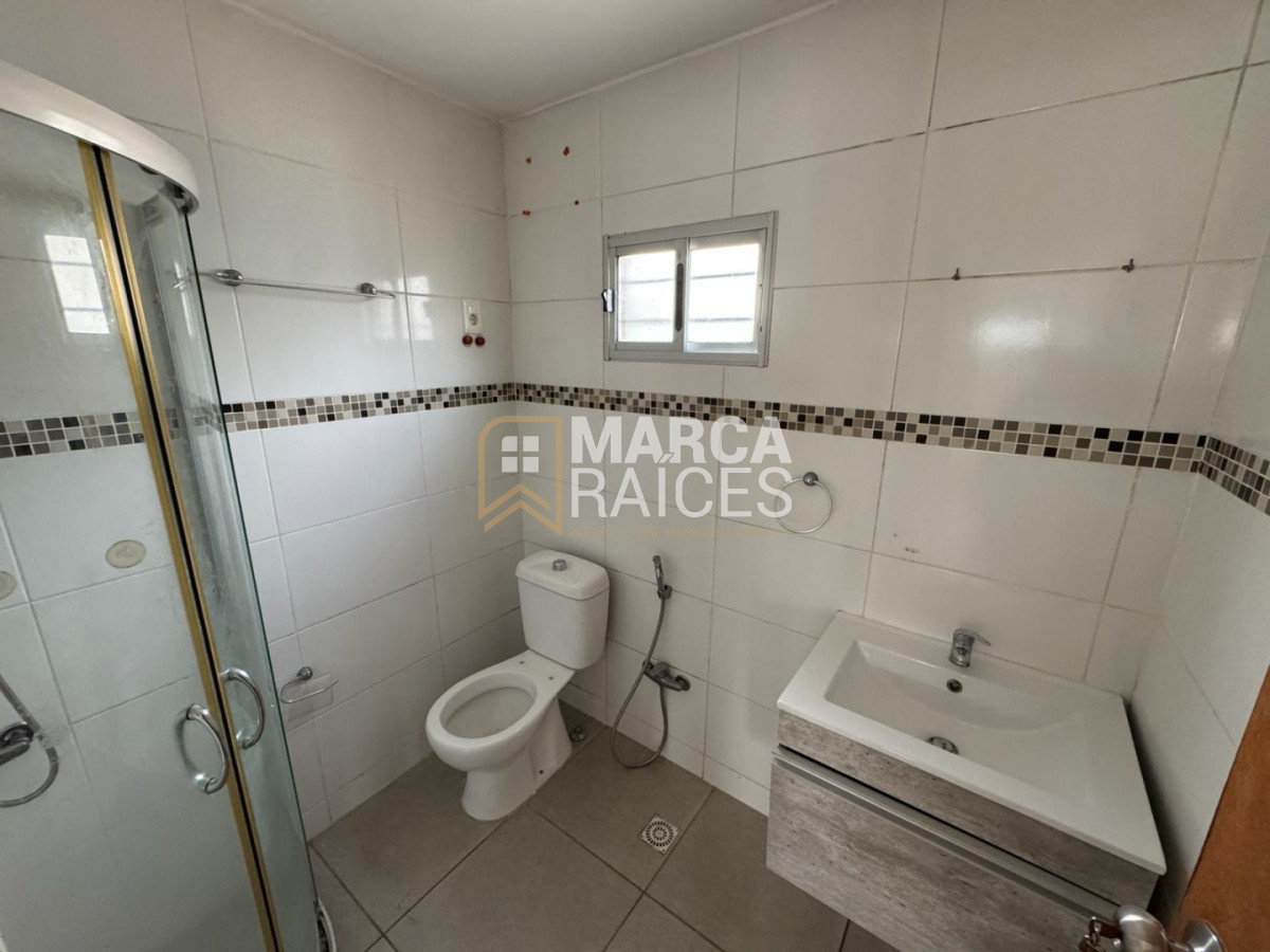 Casa ID.2104 - Venta 5 Propiedades con Renta Padron Unico Ciudad de La Costa Sur Canelones