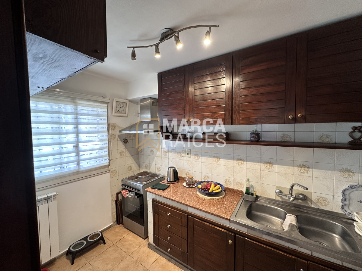 Casa ID.1073 - Venta Casa 4 Dormitorios 3 Baños Patio con Parrillero Parque Batlle Montevideo