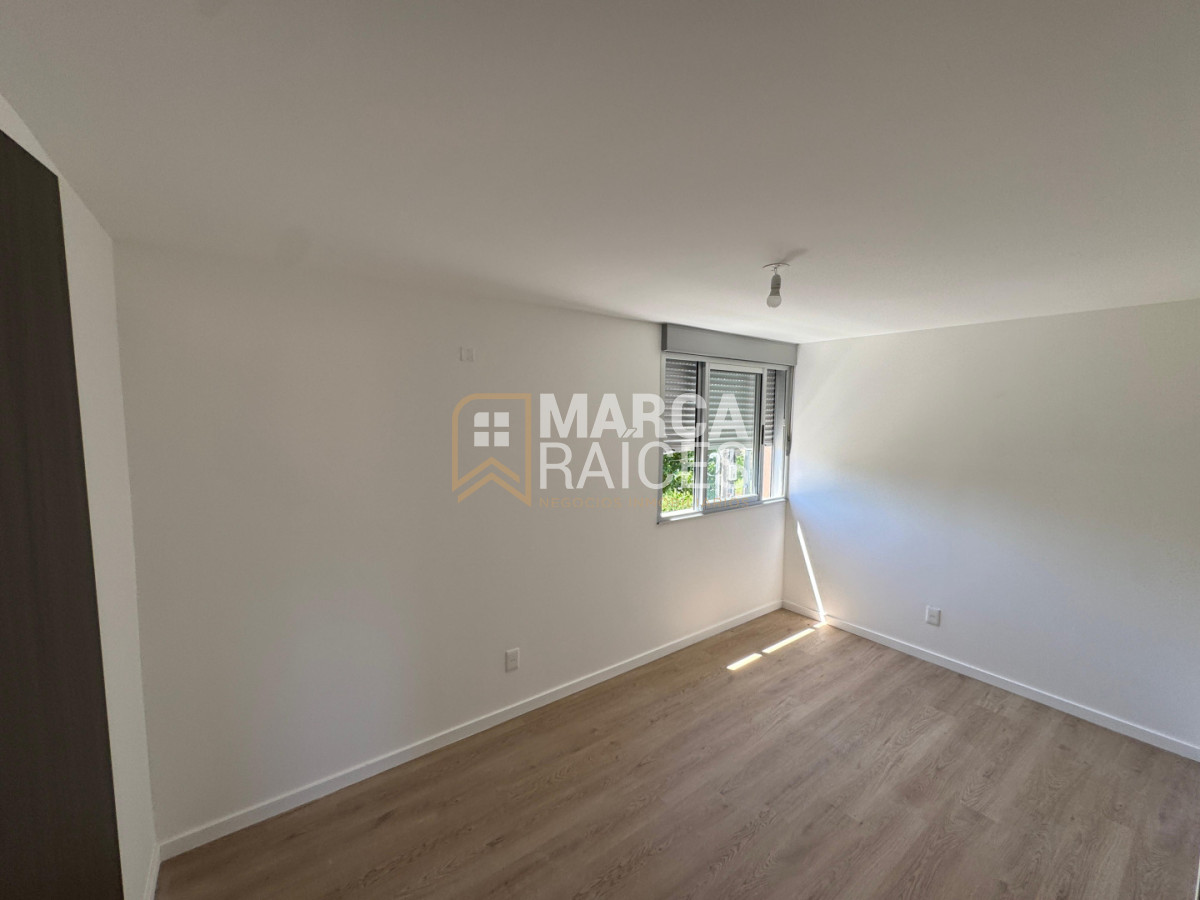 Casa ID.1810 - Venta Casa 3 Dormitorios en Ciudad de la Costa - Jardín Privado - Ley de Vivienda Promovida Aptas Banco Cochera Doble Canelones