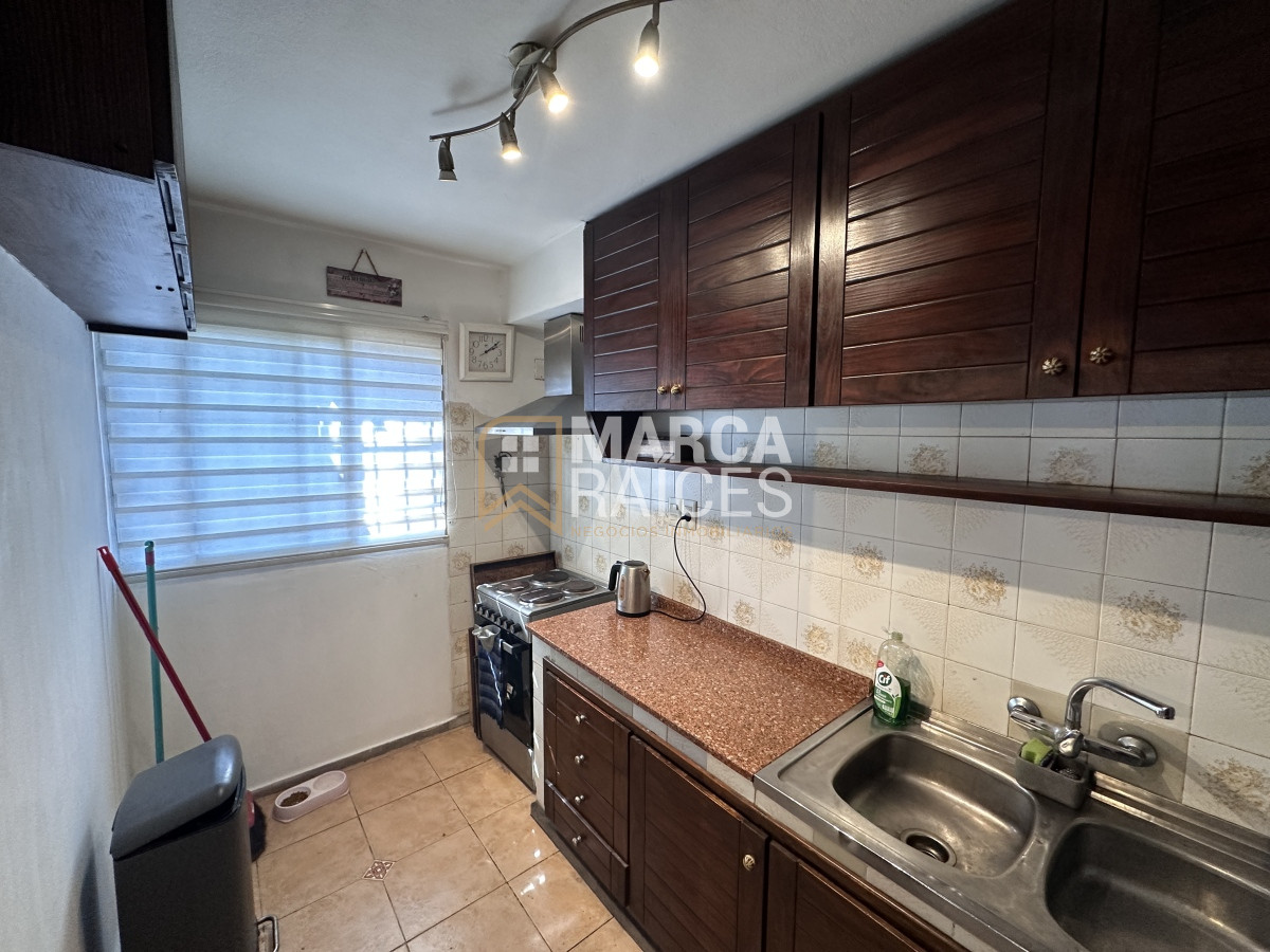 Casa ID.1073 - Venta Casa 4 Dormitorios 3 Baños Patio con Parrillero Parque Batlle Montevideo