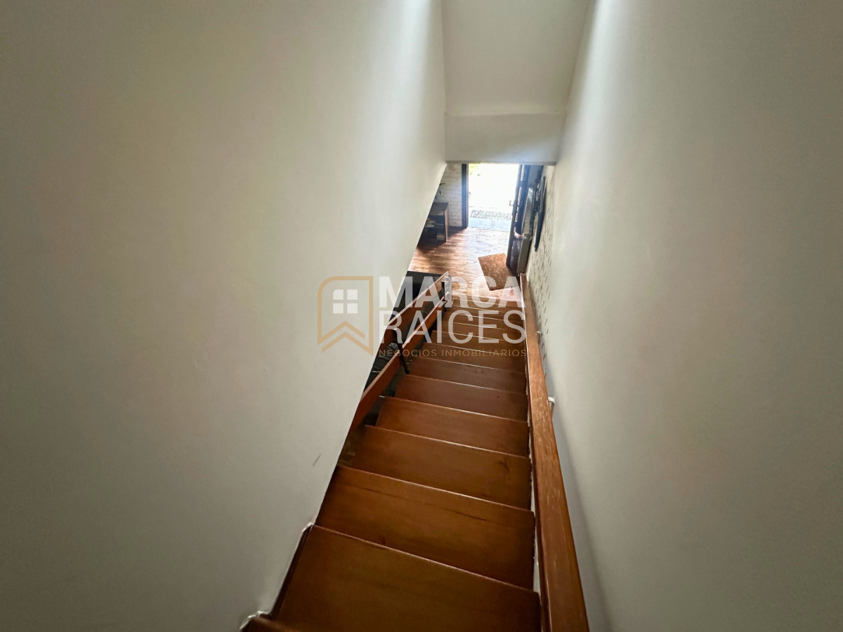 Casa ID.1907 - Venta Casa PH 3 Dormitorios 2 Baños 2 Pisos 4 Garages Parrillero Carrasco Sur Montevideo