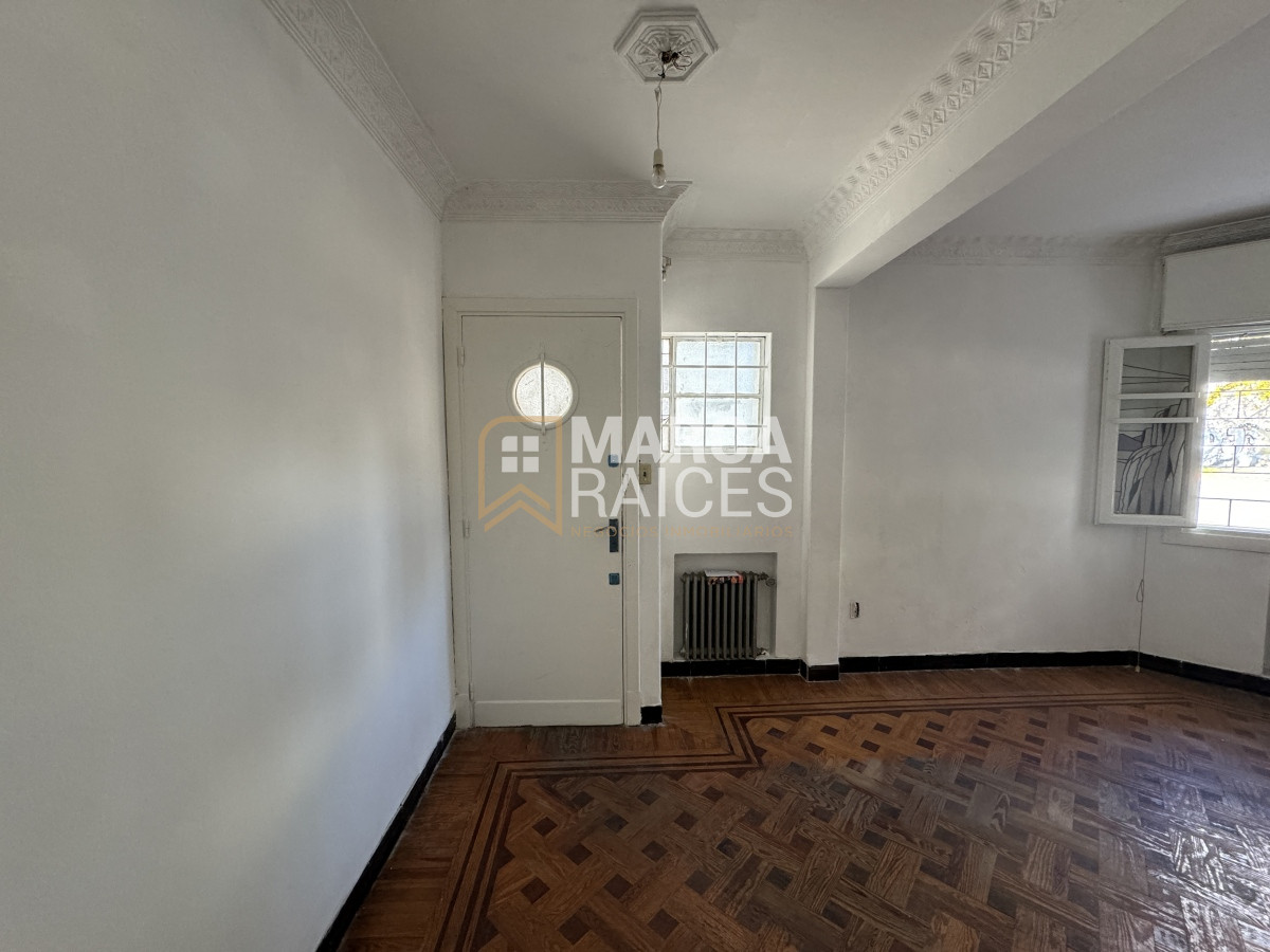 Casa ID.794 - Venta Casa 2 pisos 4 Dormitorios 2 Baños Garage Parque Rodo