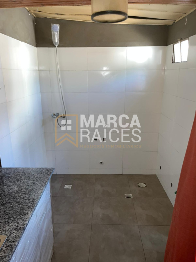 Casa ID.1931 - Alquiler Casa 3 Dormitorios 1 Baño Patio Las Acacias Montevideo