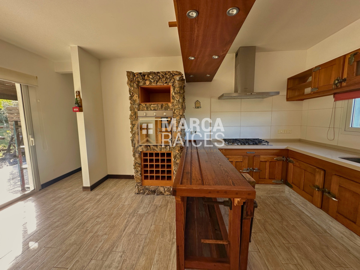 Casa ID.1803 - Venta Casa Premium Altos de La Tahona 4 Dormitorios 4 Baños