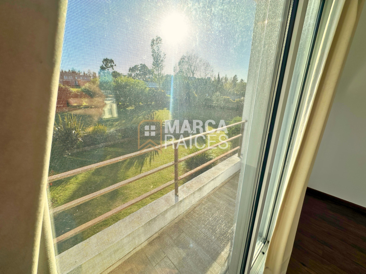 Casa ID.1803 - Venta Casa Premium Altos de La Tahona 4 Dormitorios 4 Baños