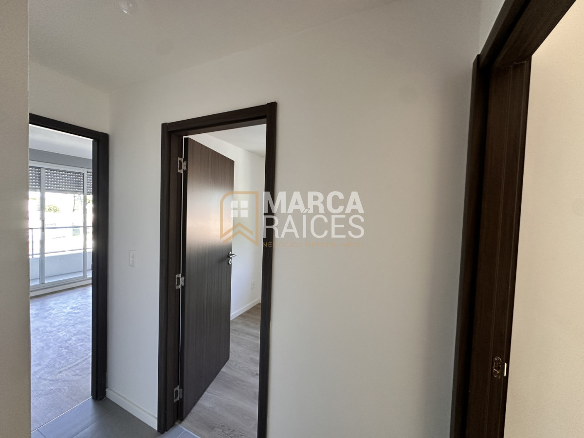 Casa ID.1514 - Casa a Estrenar 3 Dormitorios 2 baños con Jardín fondo y Cochera en Solymar Sur Canelones