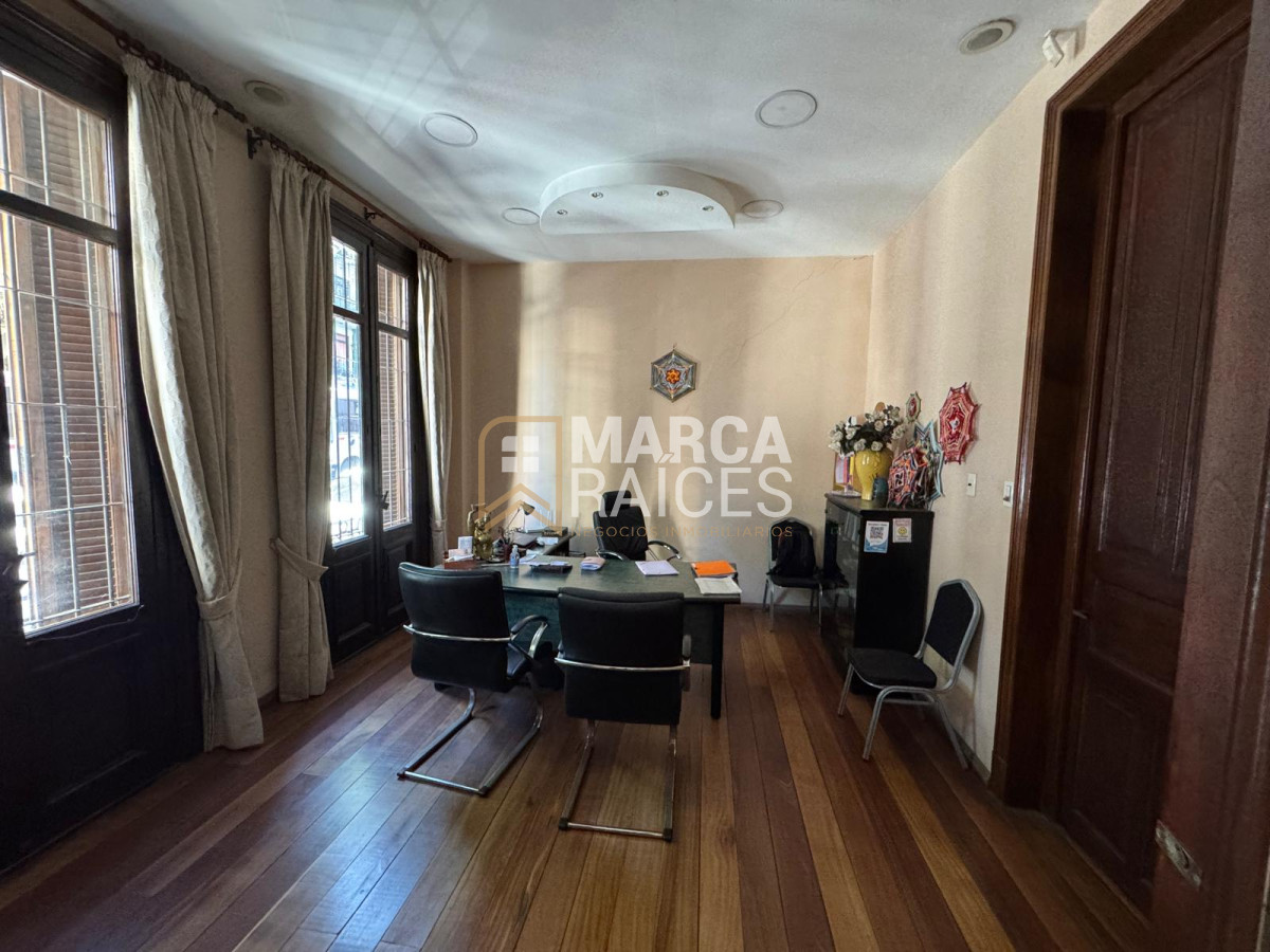 Casa ID.1207 - Venta 2 Casas 2 Padrones Ideal Para Edificio Punto Estrategico Centro Montevideo