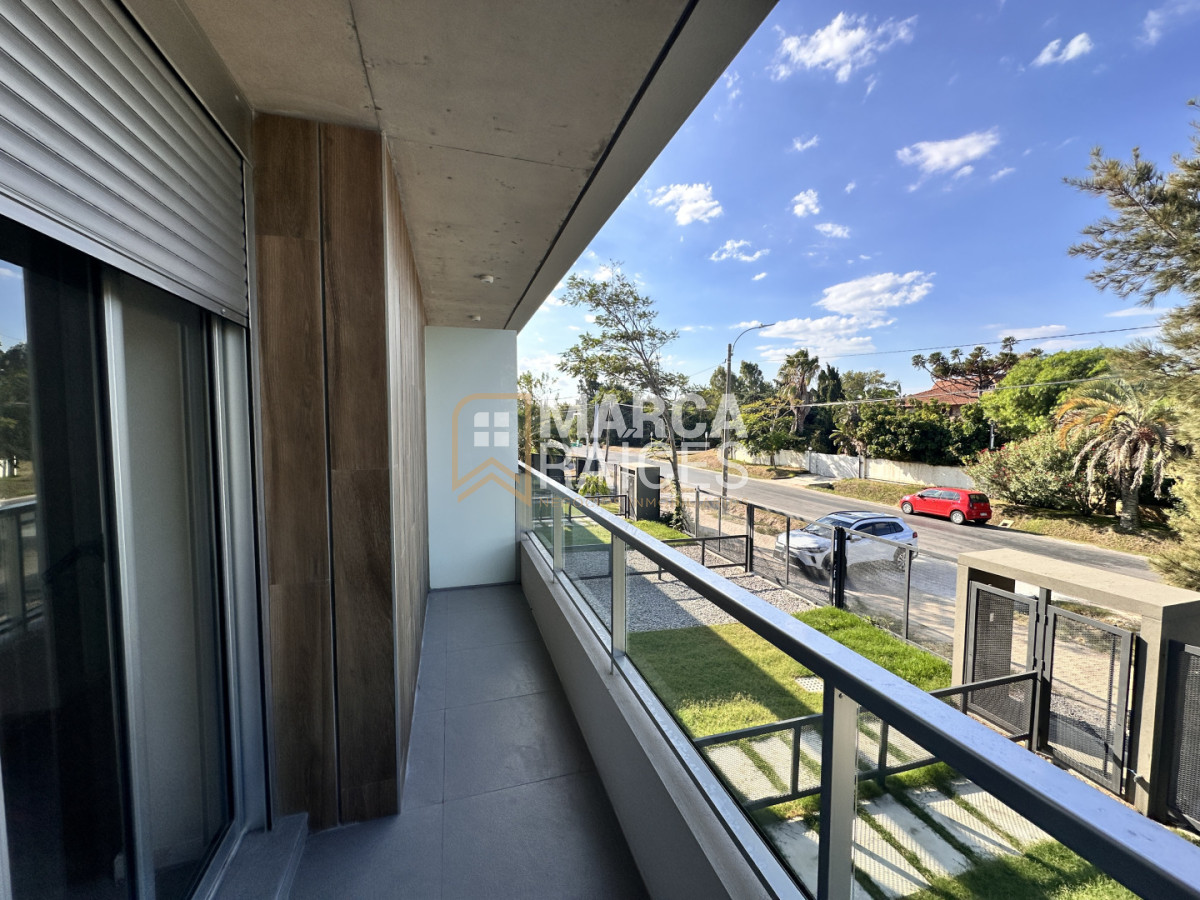 Casa ID.1514 - Casa a Estrenar 3 Dormitorios 2 baños con Jardín fondo y Cochera en Solymar Sur Canelones