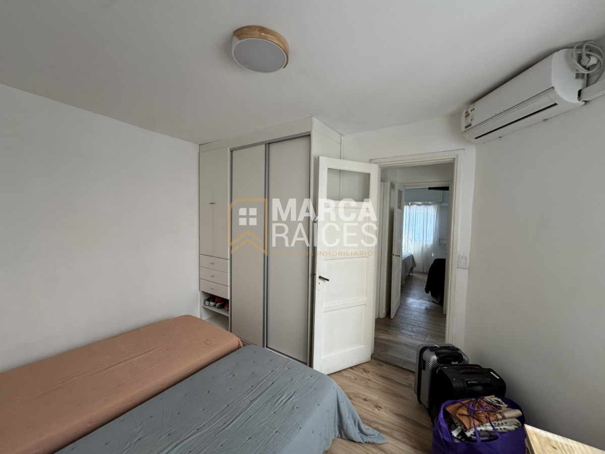 Casa ID.448 - Venta Casa 3 Dormitorios 2 Baños Patio Parrillero Reciclada Completamente y Amoblada Buceo Montevideo