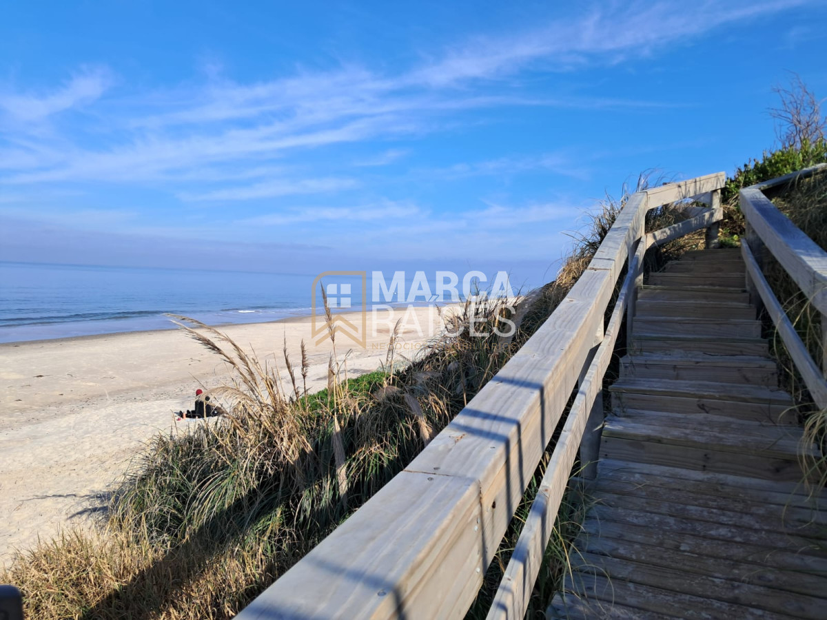 Casa ID.1598 - Oportunidad En Venta Balneario Santa Ana 2 casas en un Mismo Padrón a pasos de la playa