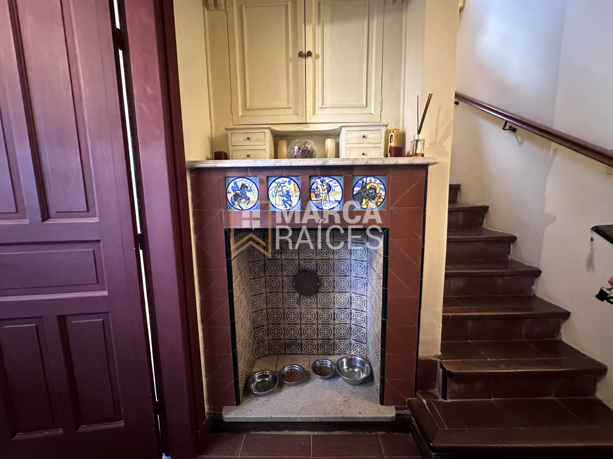 Casa ID.1076 - Casa En Venta 2 Plantas Unica Con Esta Construccion Equipada Terreno 950 m2 Mucha Seguridad Posibilidad de 2 Casas Piedras Blancas Montevideo