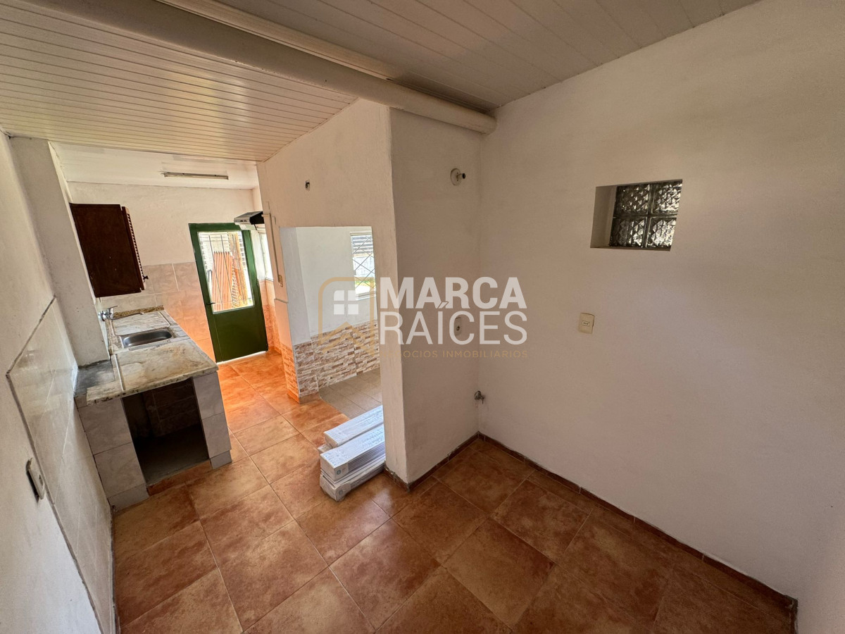 Casa ID.1519 - Venta Casa y 2 Apartamentos con Renta Activa en Malvín Norte Vivienda o Inversion Montevideo