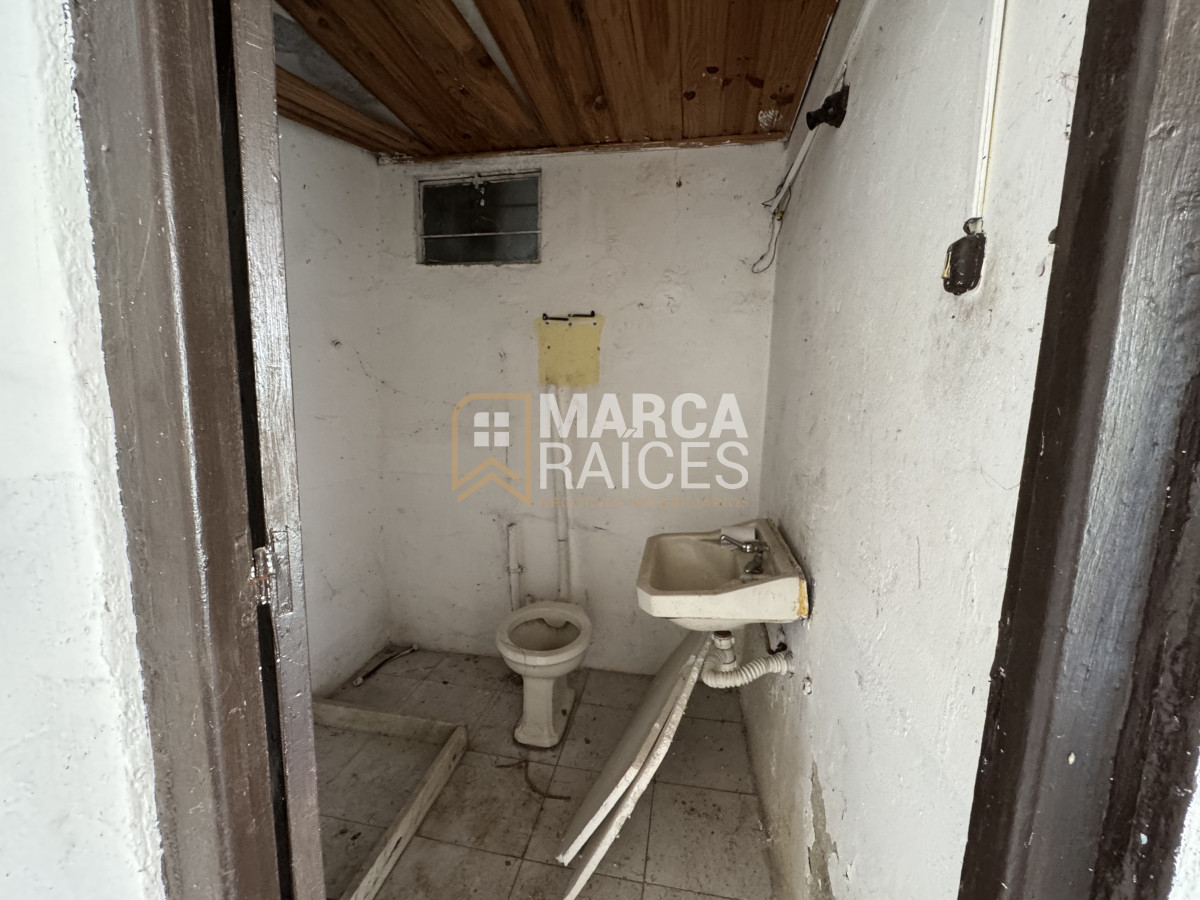 Casa ID.1231 - Venta Terreno Con Construcciones Carrasco Norte Montevideo