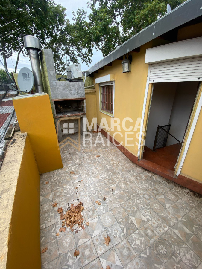 Casa ID.1367 - Venta Casa 2 Dormitorios Con Renta Vestidor Parrillero Estufa A Leña  Union Montevideo