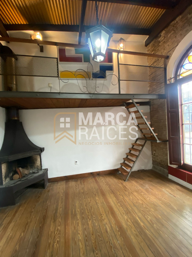 Casa ID.1367 - Venta Casa 2 Dormitorios Con Renta Vestidor Parrillero Estufa A Leña  Union Montevideo