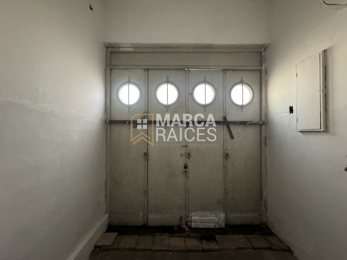 Casa ID.794 - Venta Casa 2 pisos 4 Dormitorios 2 Baños Garage Parque Rodo