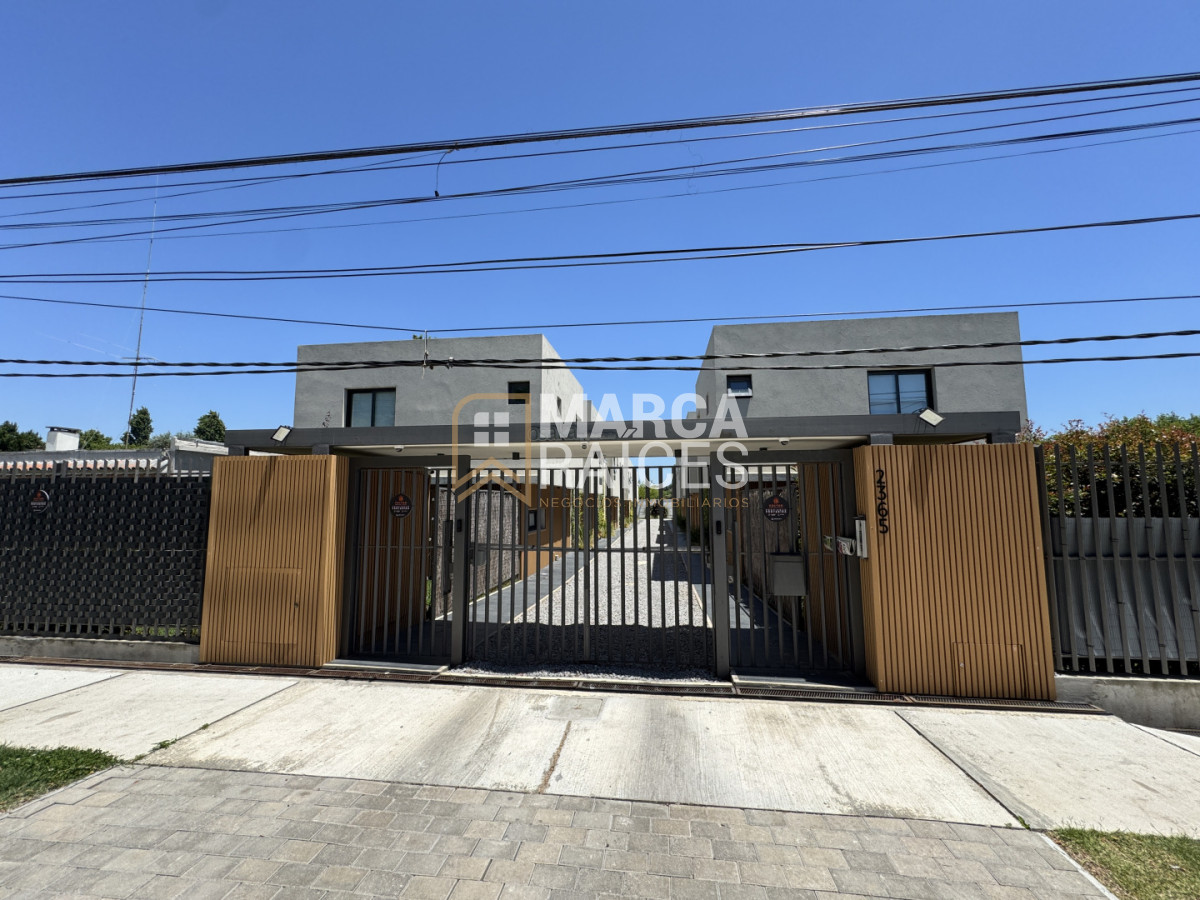 Casa ID.1661 - Alquiler Casa Comoda 3 dormitorios en condominio cerrado con seguridad Carrasco Montevideo