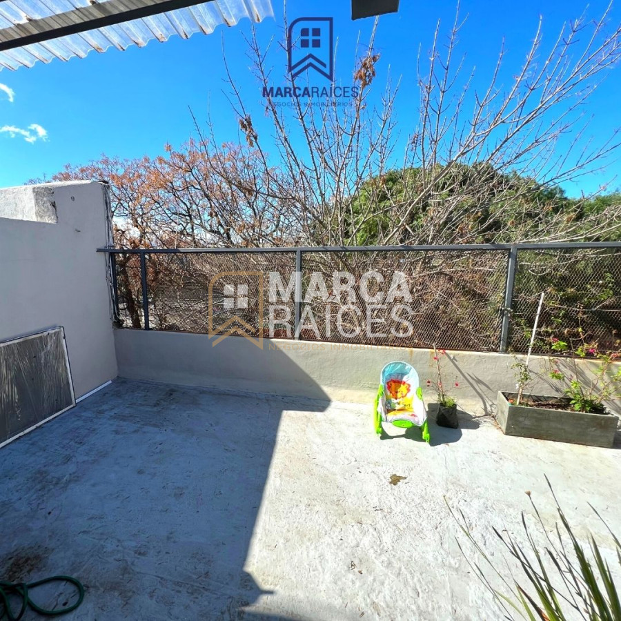 Casa ID.448 - Venta Casa 3 Dormitorios 2 Baños Patio Parrillero Reciclada Completamente y Amoblada Buceo Montevideo