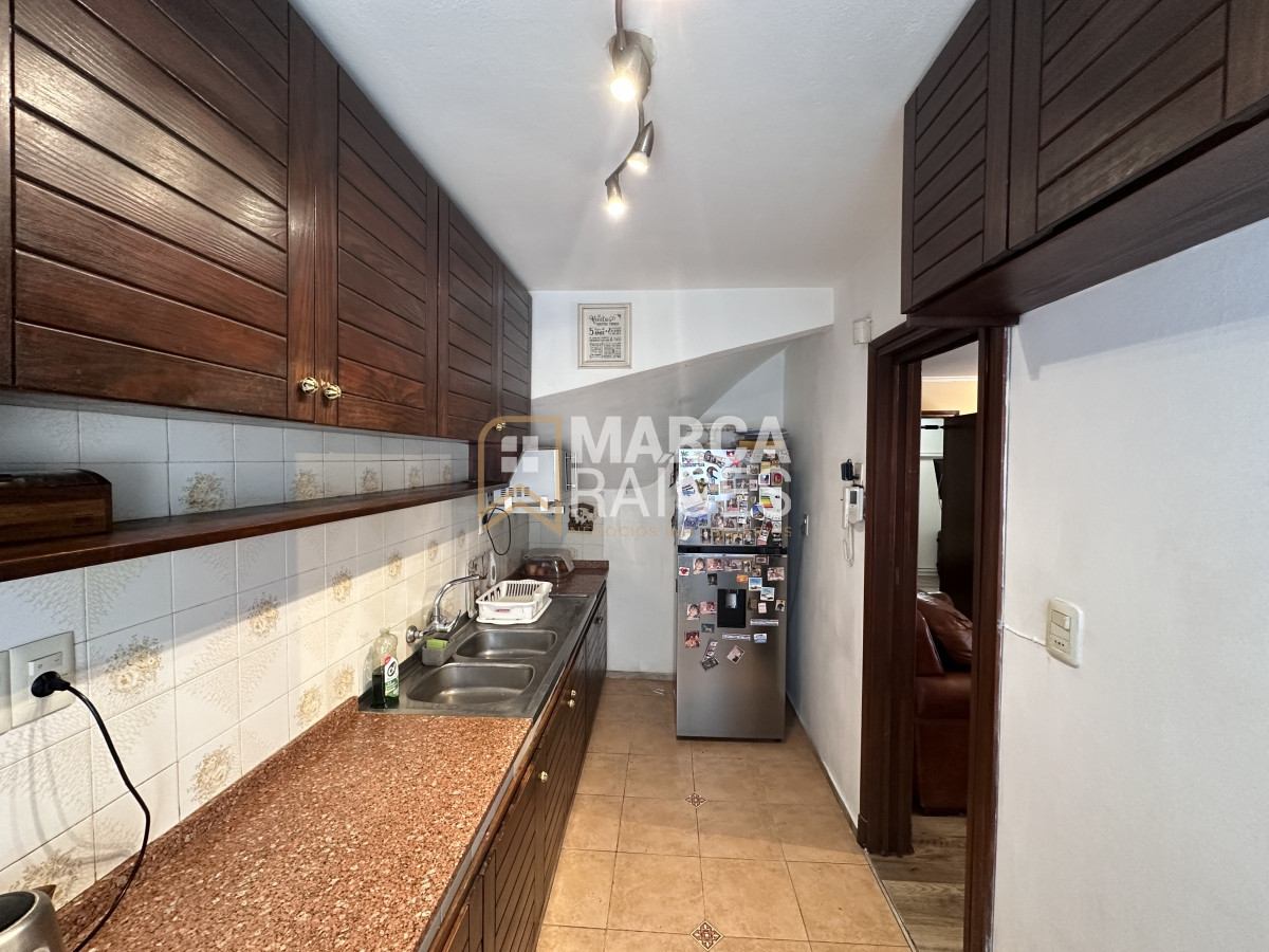 Casa ID.1073 - Venta Casa 4 Dormitorios 3 Baños Patio con Parrillero Parque Batlle Montevideo