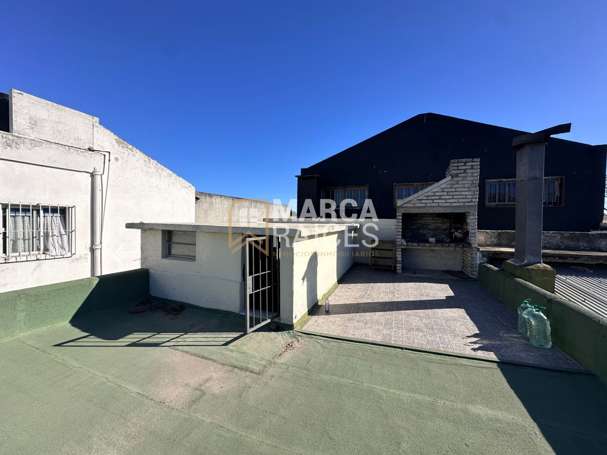 Casa ID.1641 - Alquiler Casa 3 dormitorios con parrillero y estufa a leña cochera Prado Montevideo