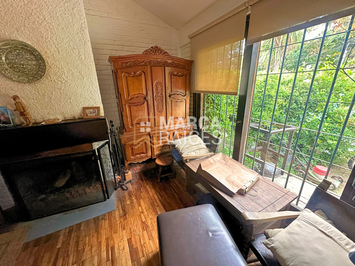 Casa ID.1907 - Venta Casa PH 3 Dormitorios 2 Baños 2 Pisos 4 Garages Parrillero Carrasco Sur Montevideo