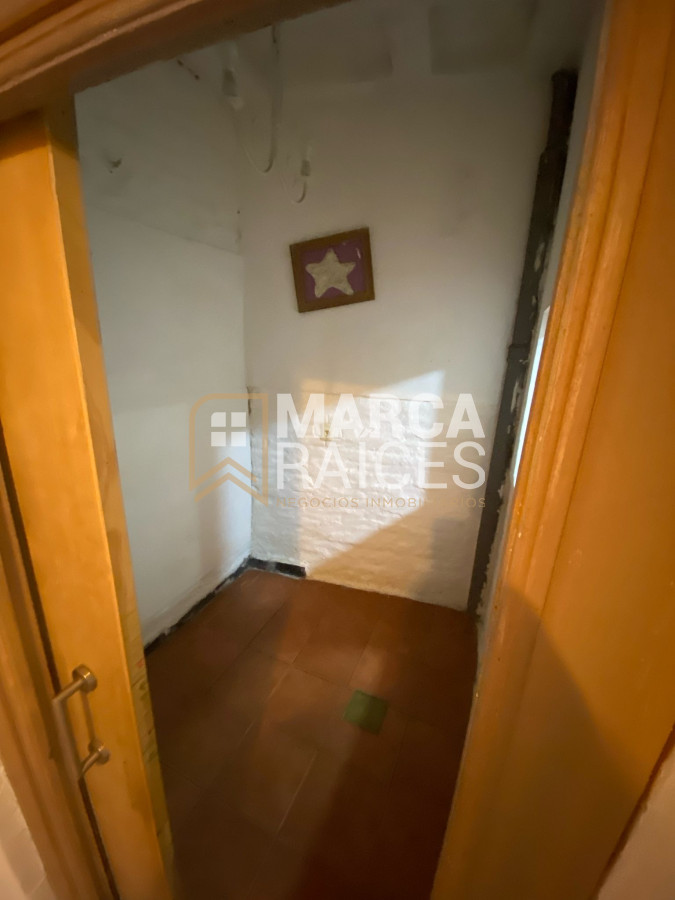 Casa ID.1367 - Venta Casa 2 Dormitorios Con Renta Vestidor Parrillero Estufa A Leña  Union Montevideo
