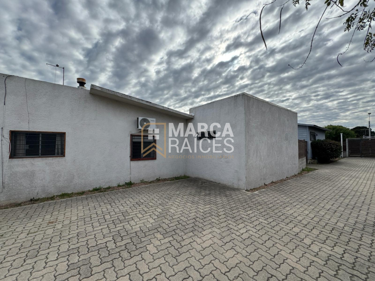 Casa ID.2104 - Venta 5 Propiedades con Renta Padron Unico Ciudad de La Costa Sur Canelones