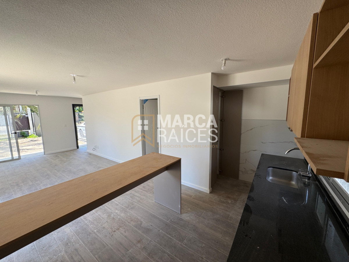 Casa ID.1514 - Casa a Estrenar 3 Dormitorios con Jardín y Cochera en Solymar Sur Canelones