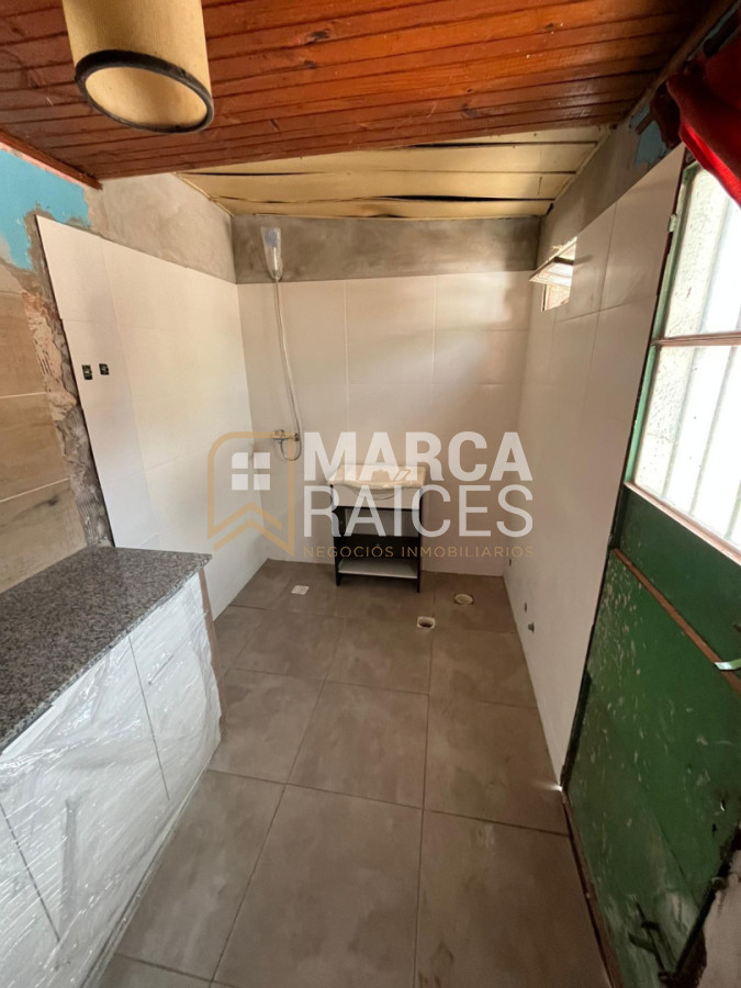 Casa ID.1931 - Alquiler Casa 3 Dormitorios 1 Baño Patio Las Acacias Montevideo