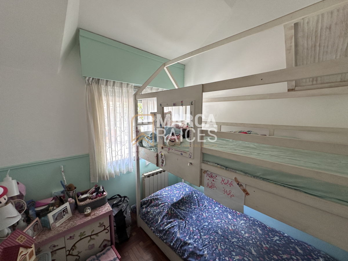 Casa ID.1073 - Venta Casa 4 Dormitorios 3 Baños Patio con Parrillero Parque Batlle Montevideo