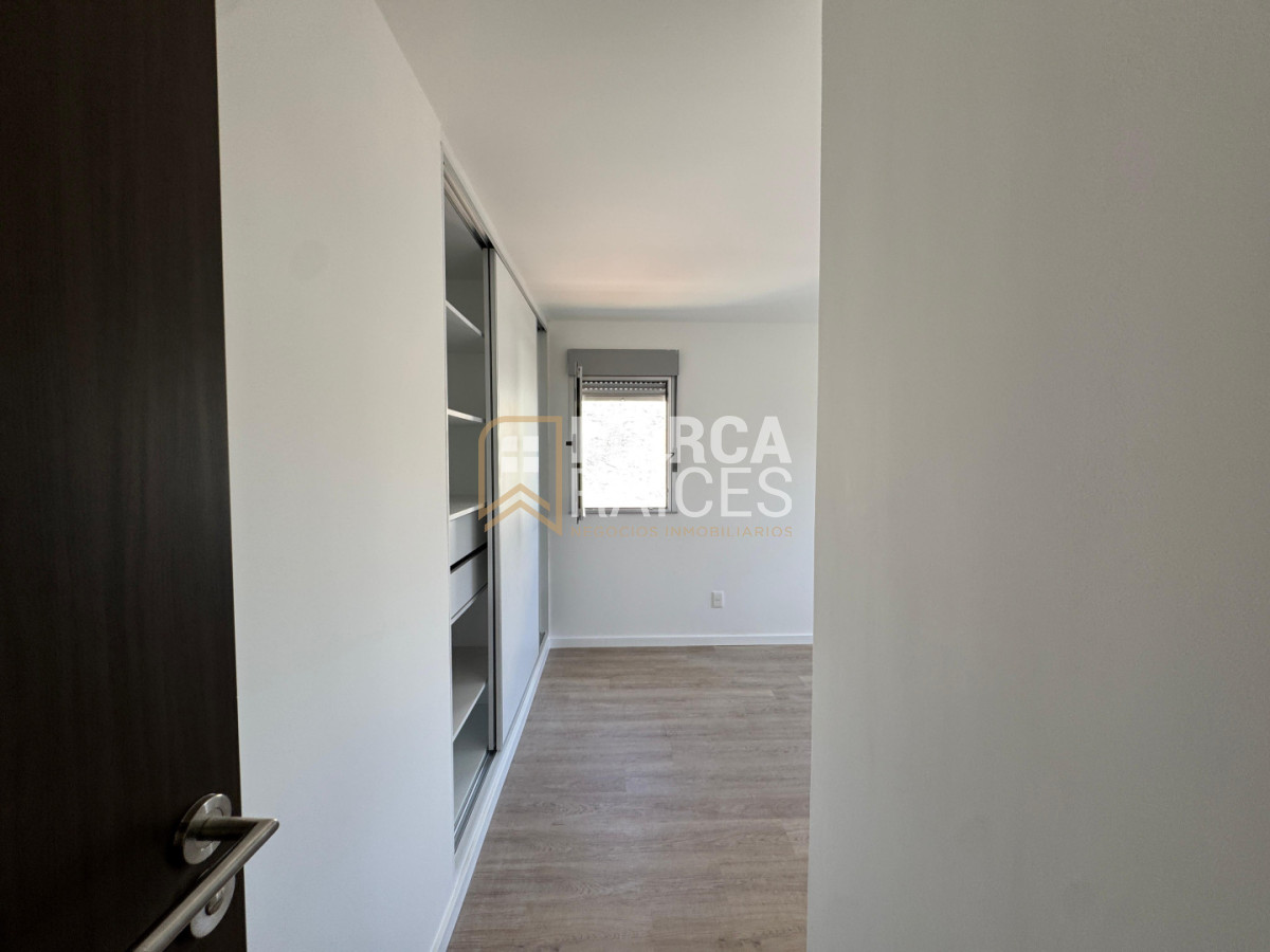 Casa ID.1508 - Venta Casa 3 Dormitorios en Ciudad de la Costa - Jardín Privado - Ley de Vivienda Promovida Aptas Banco Cochera Doble Canelones