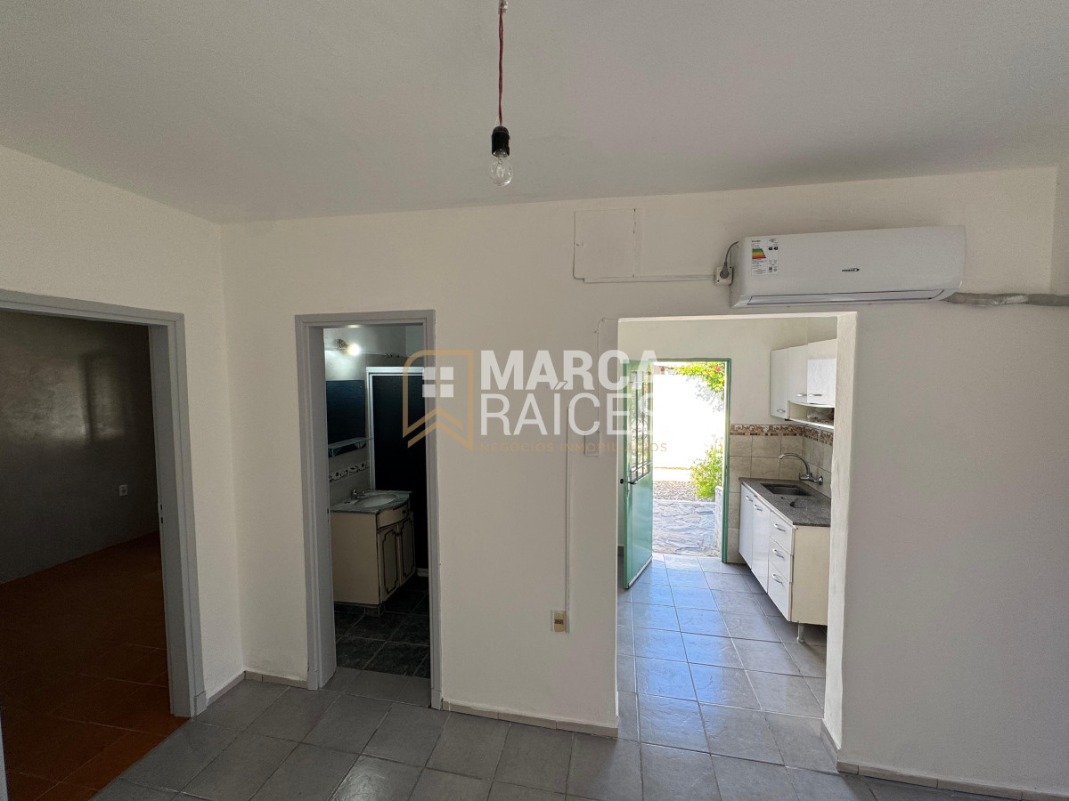 Casa ID.1519 - Venta Casa y 2 Apartamentos con Renta Activa en Malvín Norte Vivienda o Inversion Montevideo