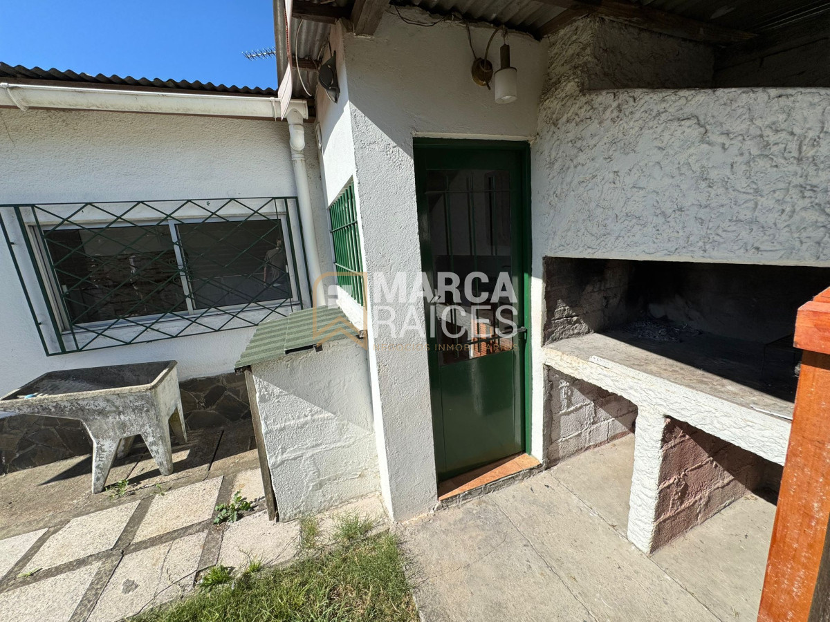 Casa ID.1519 - Venta Casa y 2 Apartamentos con Renta Activa en Malvín Norte Vivienda o Inversion Montevideo