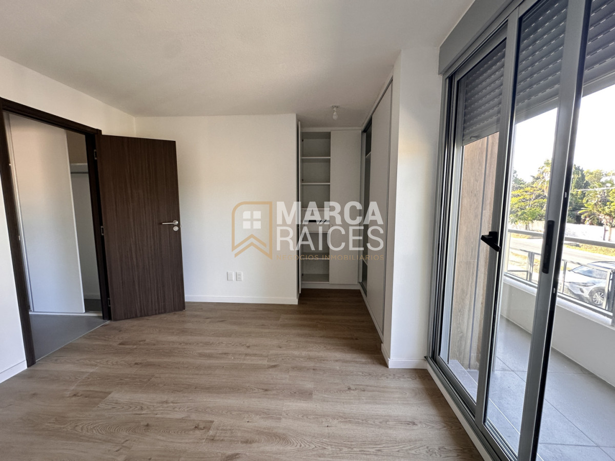 Casa ID.1514 - Casa a Estrenar 3 Dormitorios 2 baños con Jardín fondo y Cochera en Solymar Sur Canelones