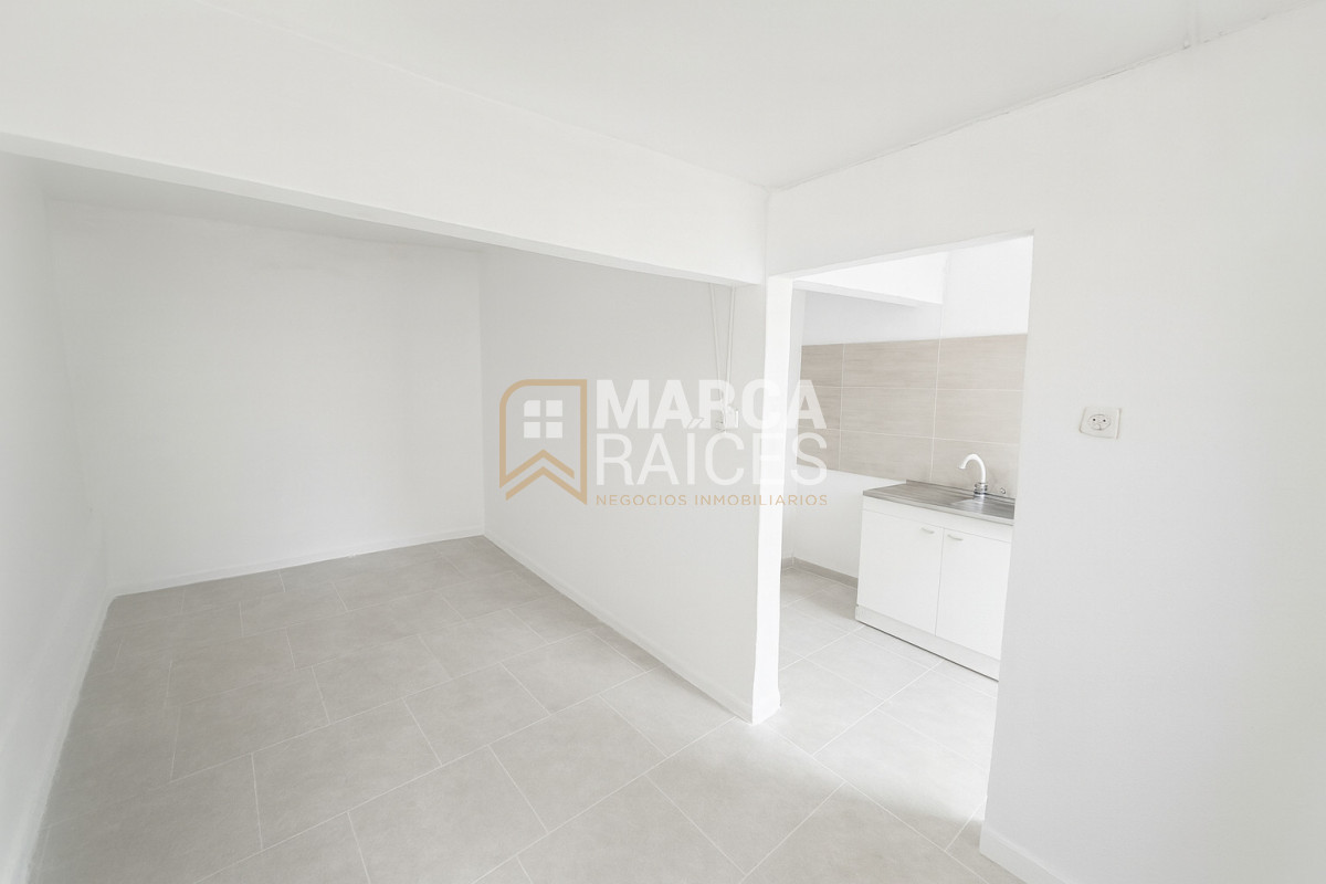 Casa ID.1347 - Alquiler Apartamento 1 Dormitorio Patio Las Acacias Montevideo