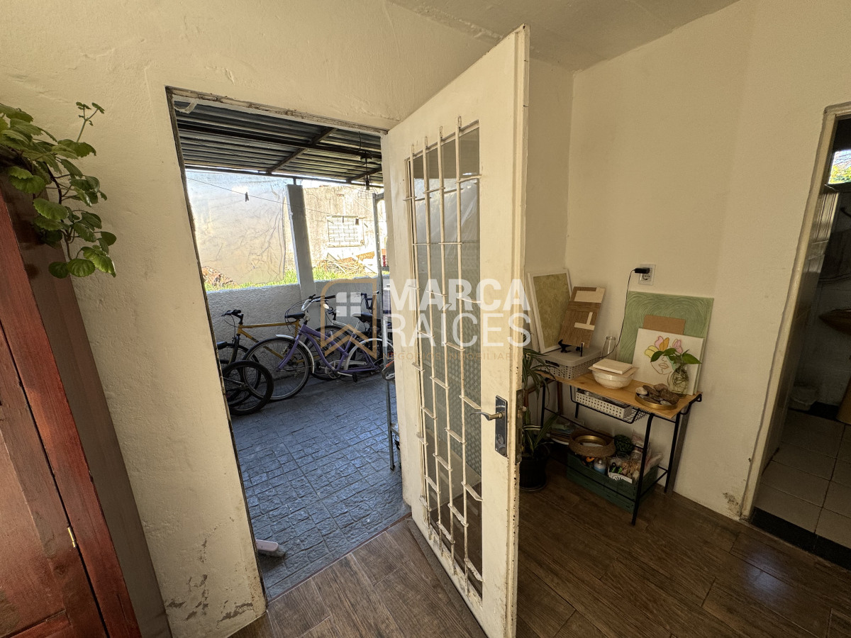 Casa ID.1562 - Venta Casa 3 Dormitorios en Terreno de 580 m2 Flor de Maroñas Montevideo