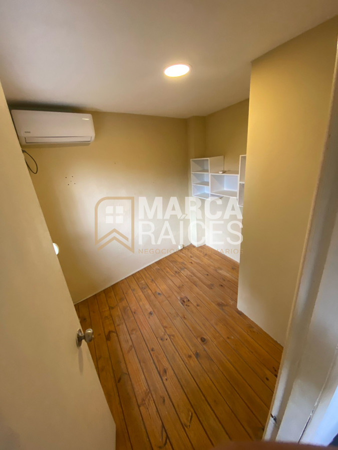 Casa ID.1367 - Venta Casa 2 Dormitorios Con Renta Vestidor Parrillero Estufa A Leña  Union Montevideo
