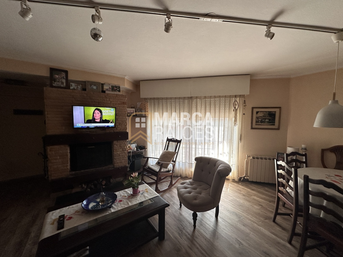 Casa ID.1073 - Venta Casa 4 Dormitorios 3 Baños Patio con Parrillero Parque Batlle Montevideo