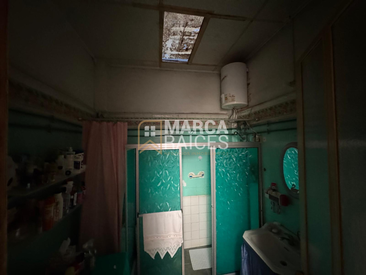 Casa ID.1207 - Venta 2 Casas 2 Padrones Ideal Para Edificio Punto Estrategico Centro Montevideo