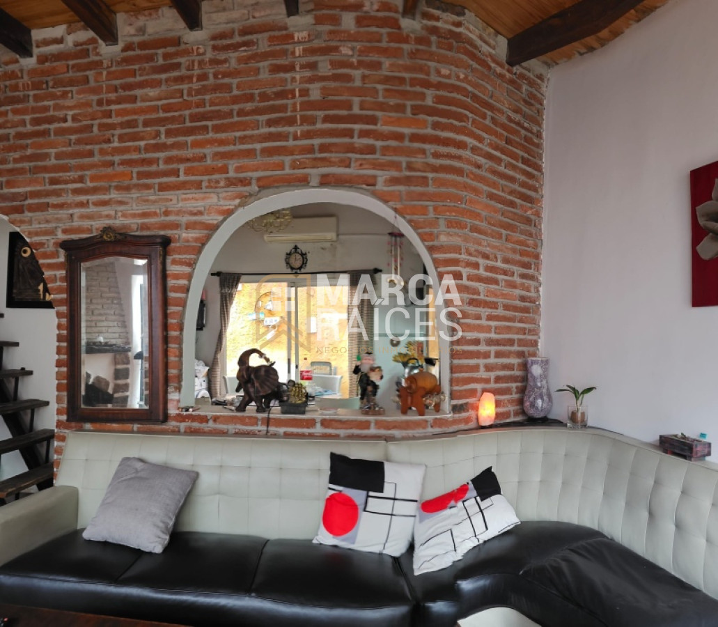 Casa ID.928 - Venta 2 Casas Un Mismo Padron Colon Montevideo